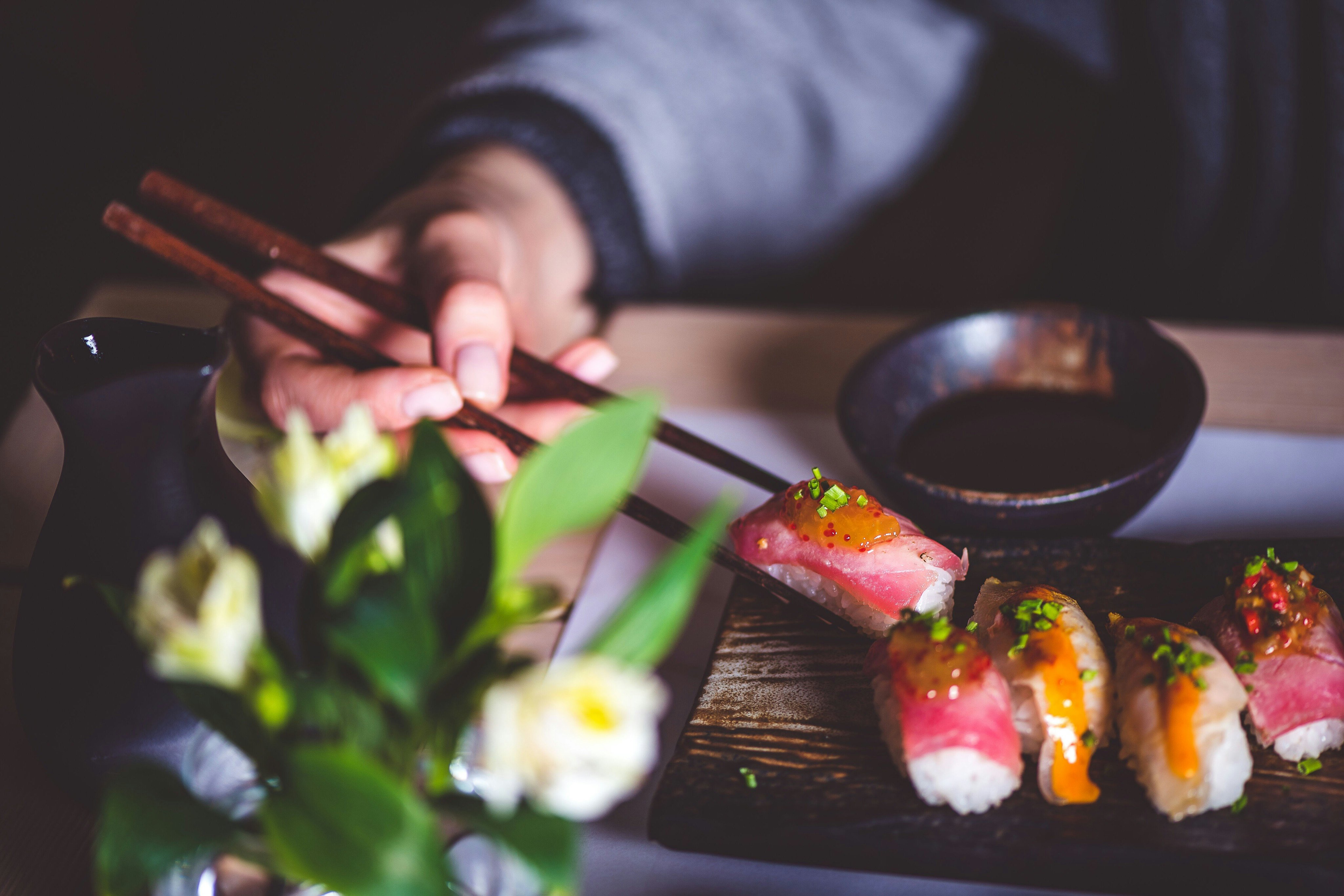 Düsseldorf: Sushi, Sake & Little Tokyo Tour