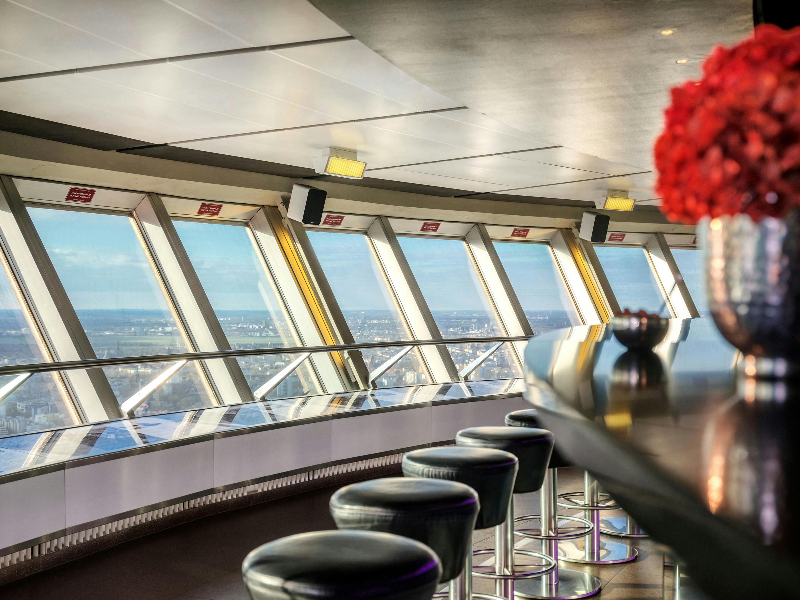 Tickets für Berliner Fernsehturm: Frühstück | Tiqets