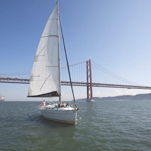 Lisbon: 1-Hour Morning Sailing Tour from Belém - Photo 4
