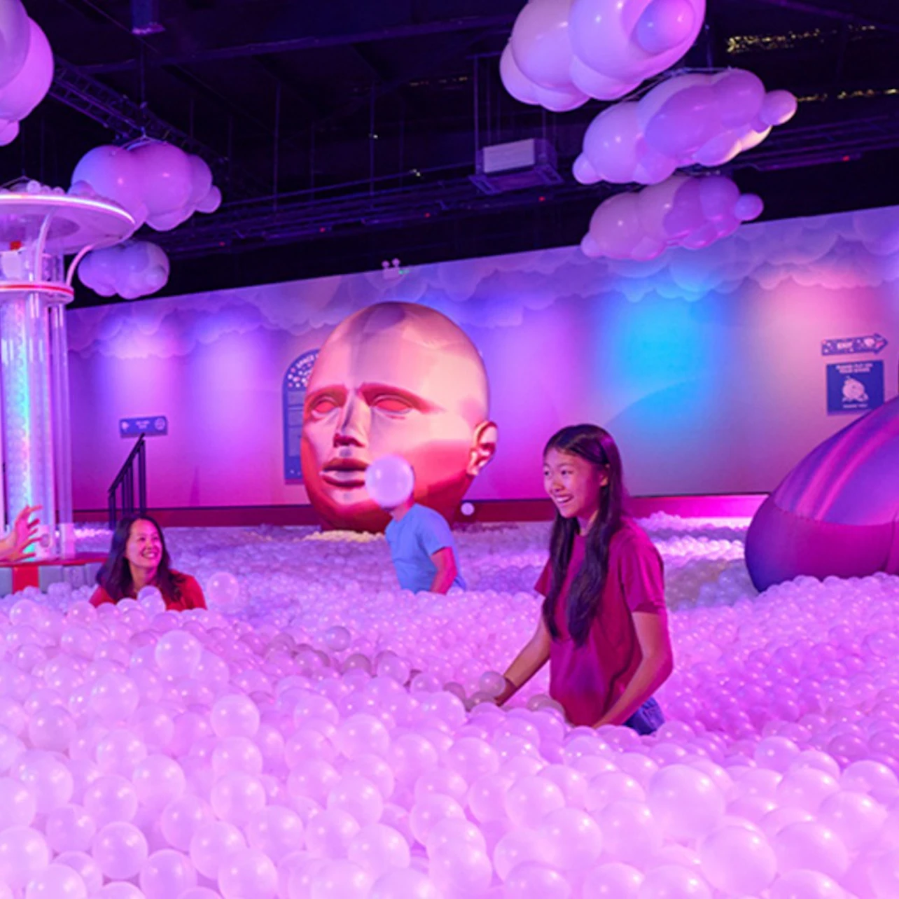 Bubble Planet Berlin: Entry Ticket in Berlin β Tiqets