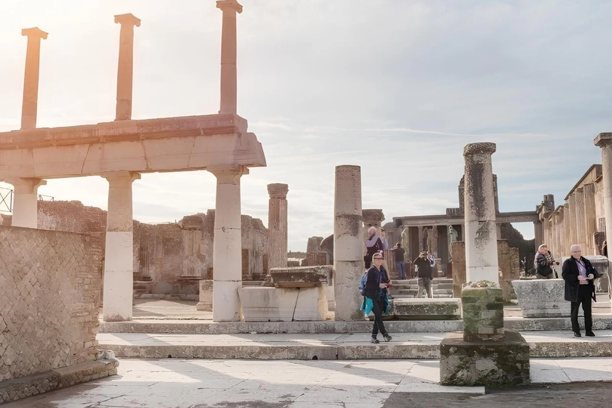 Pompeii: Day Trip from Rome + Lunch