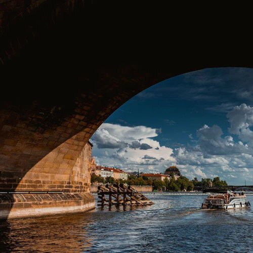 Praga: Cruzeiro no Canal do Diabo - Photo 6