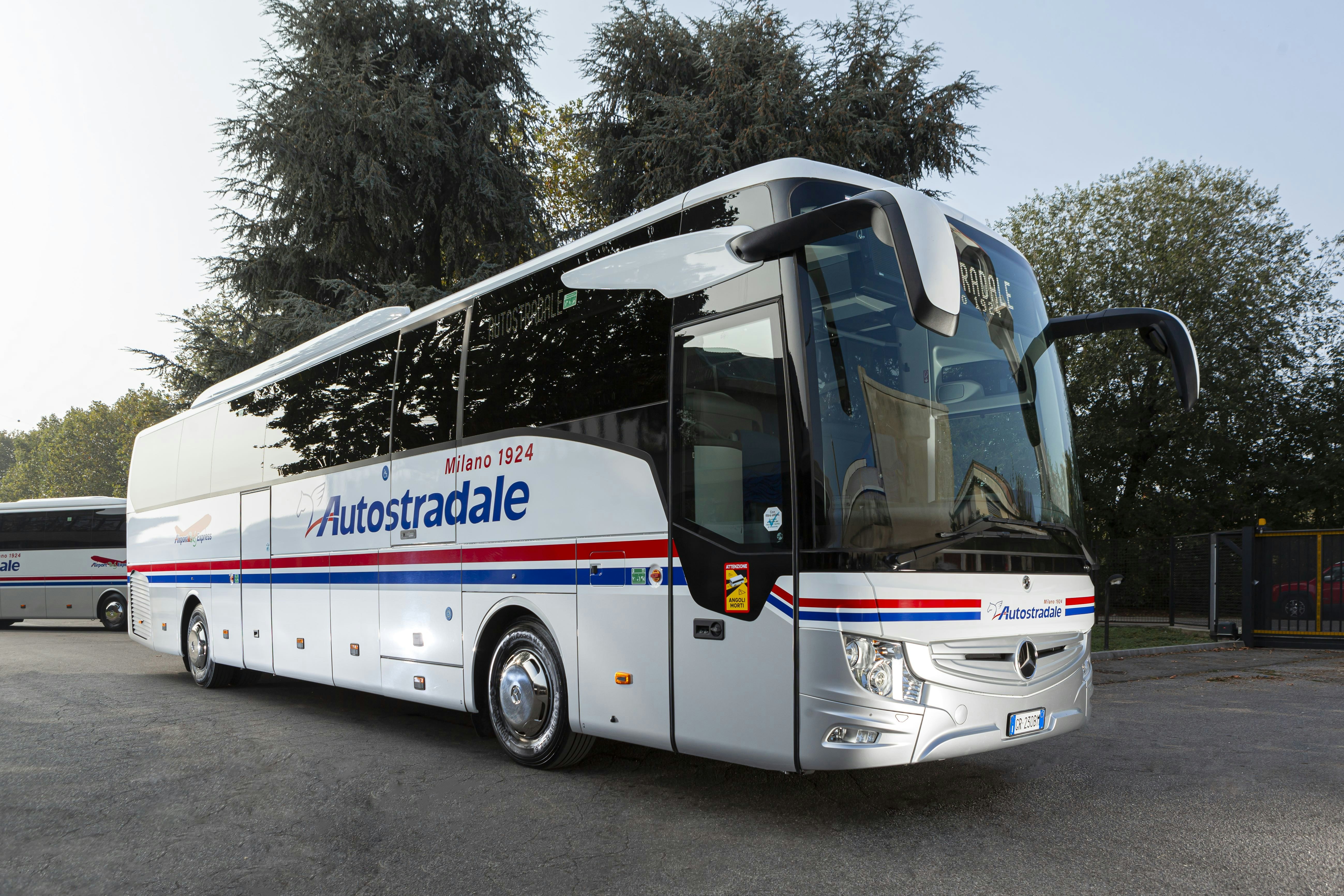 Orio al Serio Airport Shuttle Bus to/from Milan