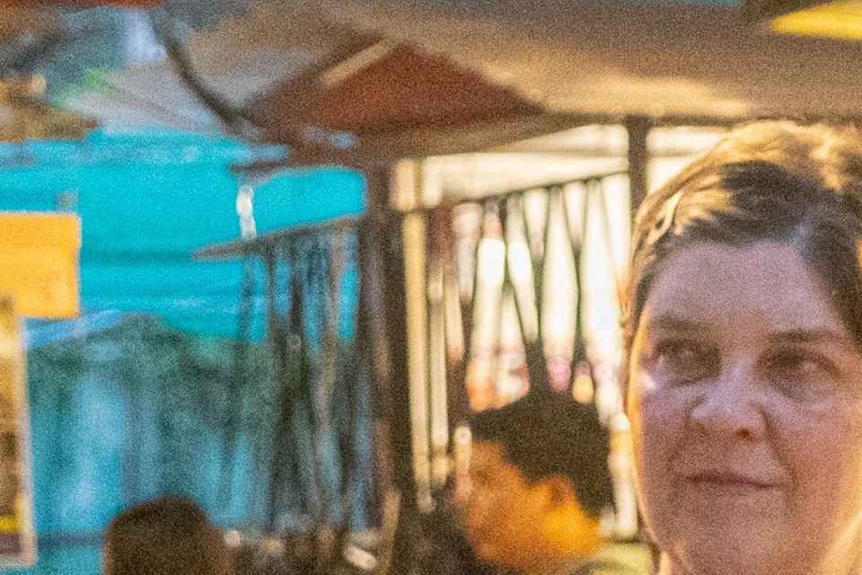 Dive into the hustle and bustle of Siem Reap night markets to explore a local activities and timeless experiences.