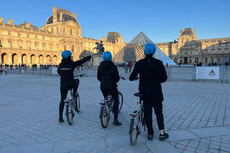 Louvre Pyramid