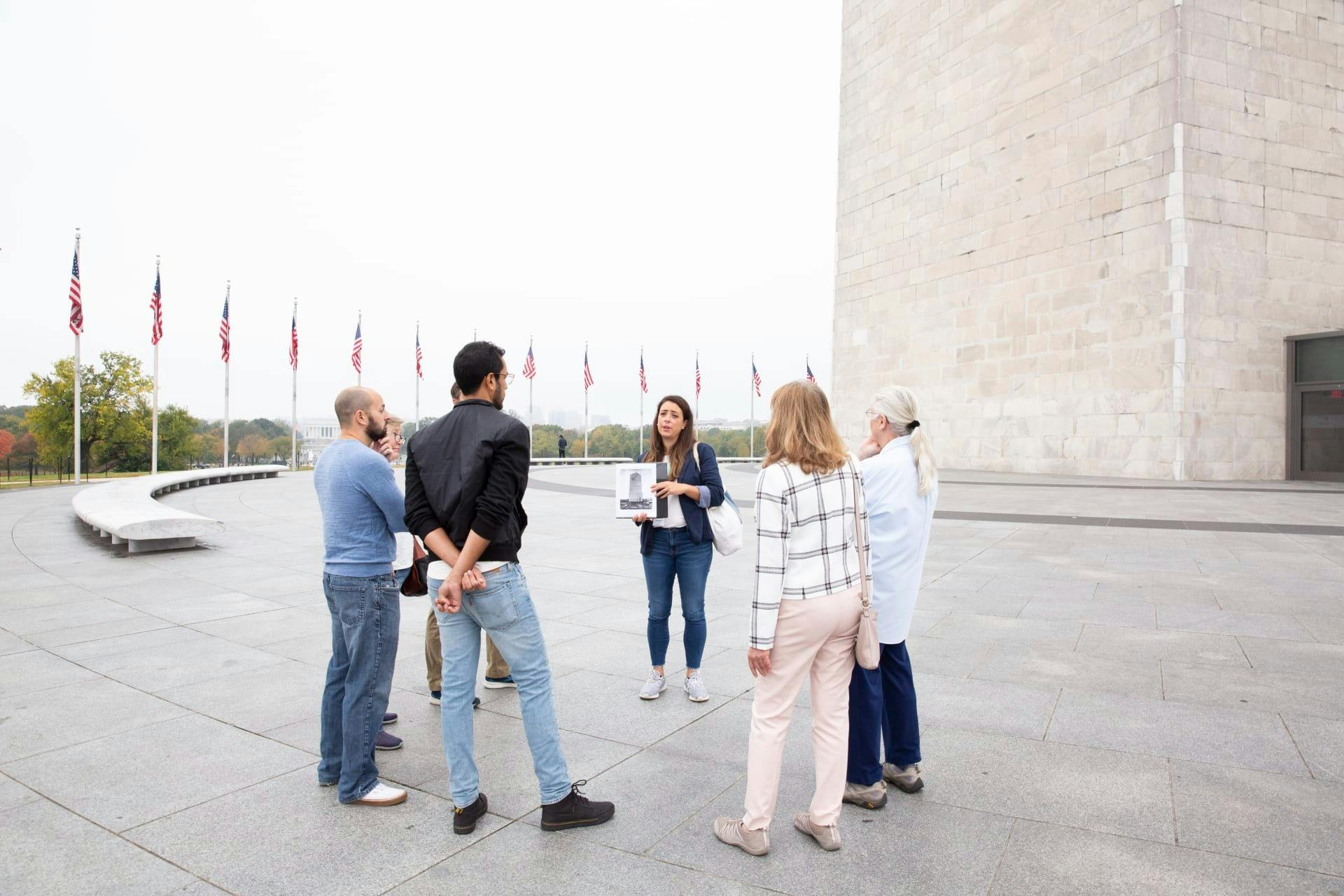 Guided Tour of National Mall with Washington Monument Tickets
