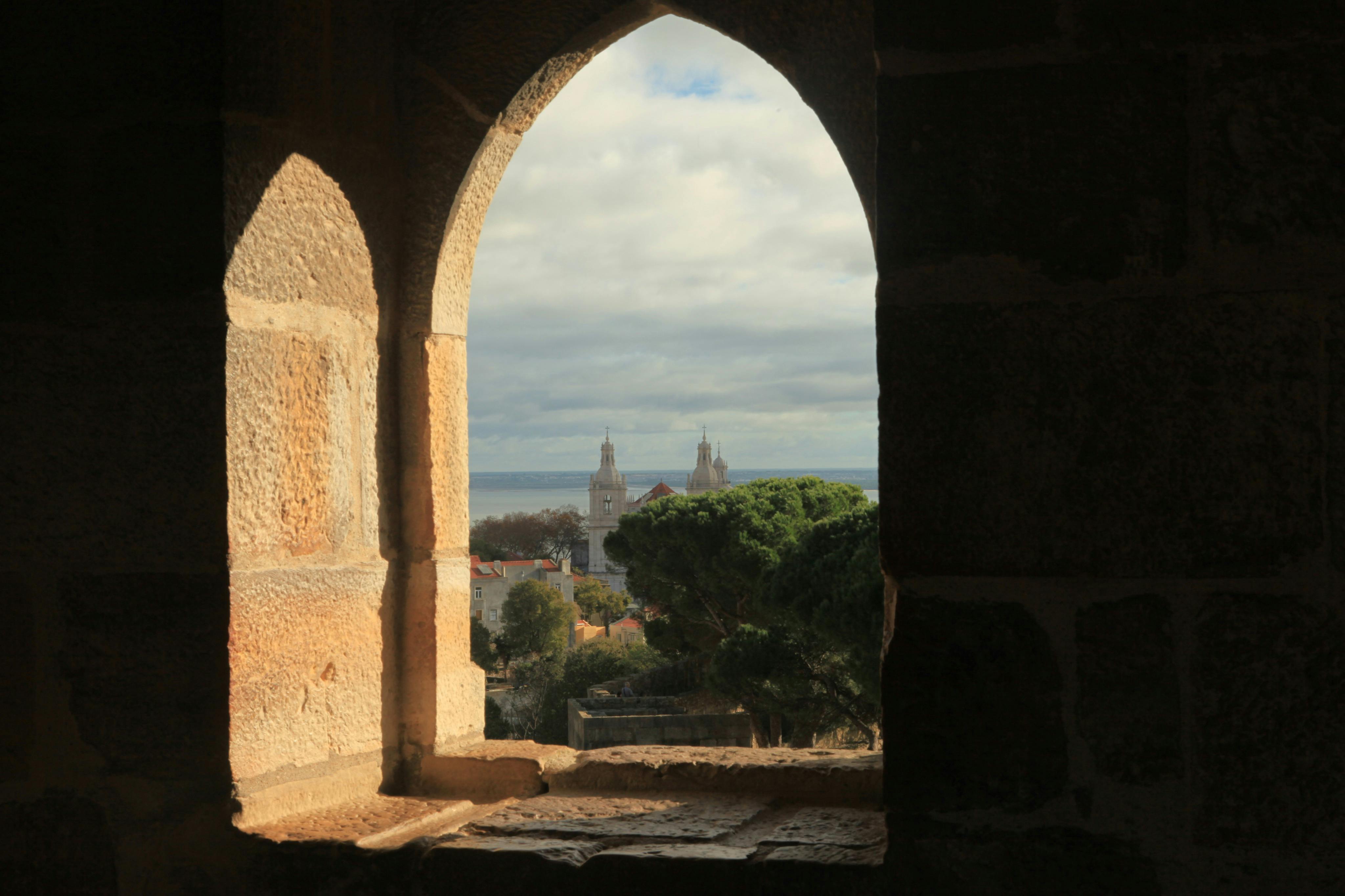 Window in São Jorge Castle