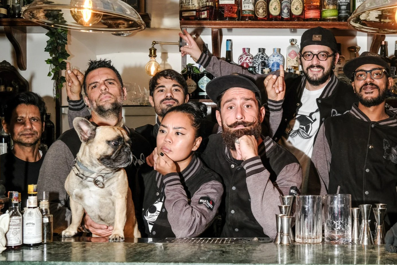 Catania: Guided Italian Pub Crawl