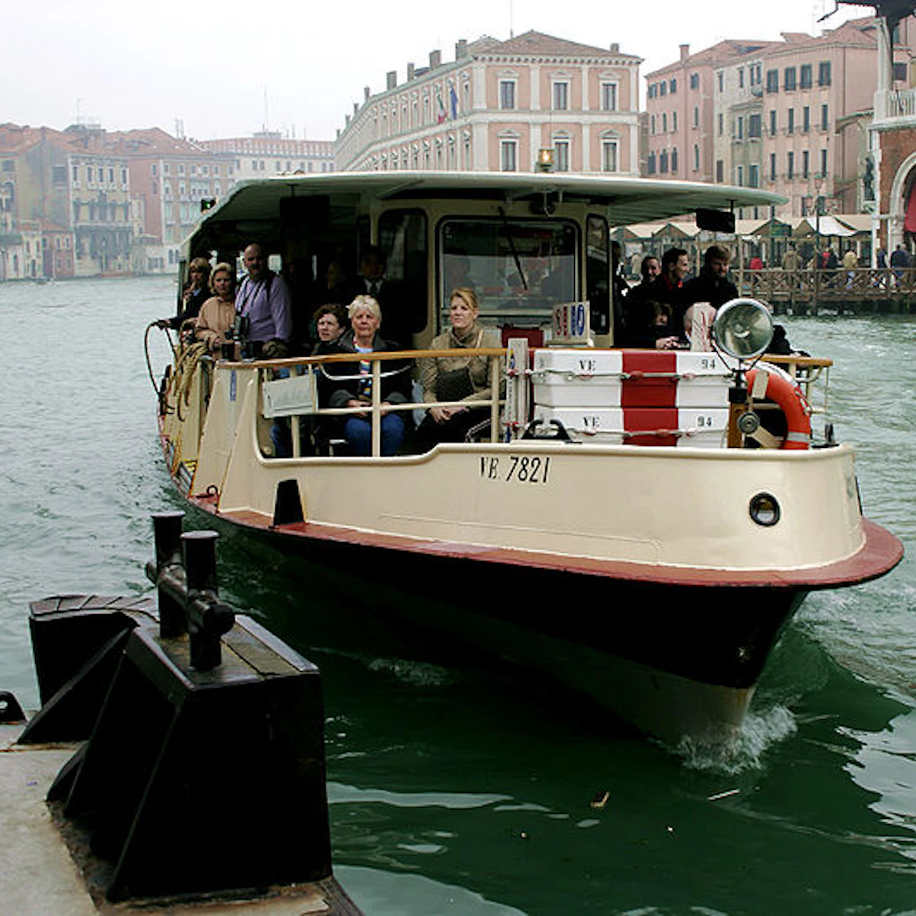 Vaporetto Pass: Venice Public Transport Ticket ACTV in Venice β Tiqets