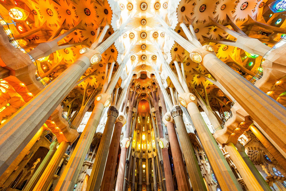 Detail of the ceiling in the nave