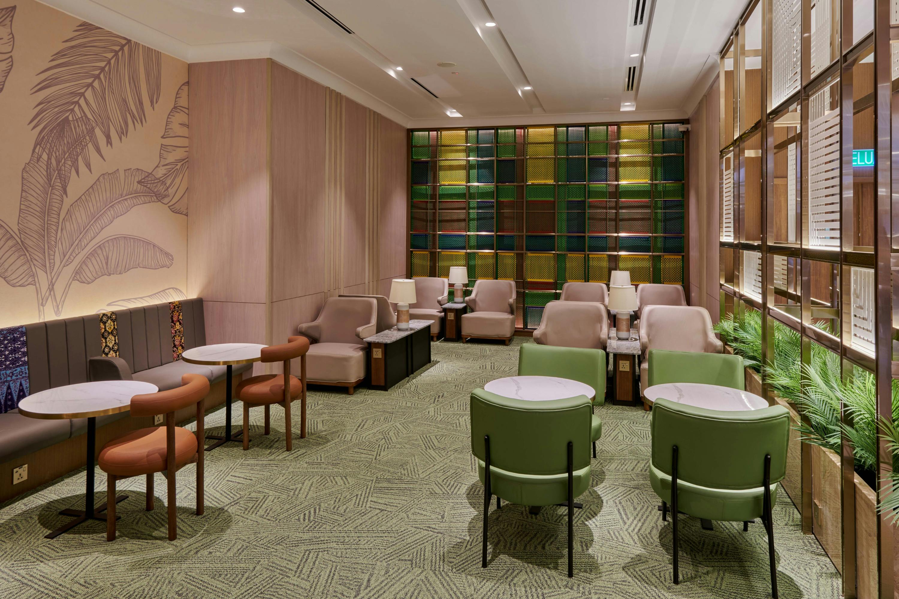 Kuala Lumpur International Airport: Plaza Premium Lounge (3-Hr Use)