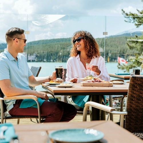 Explore Jasper: Sightseeing Tour + Seasonal Maligne Lake Cruise