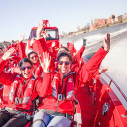 London: Guided Speedboat Tour by Thames Rockets 2