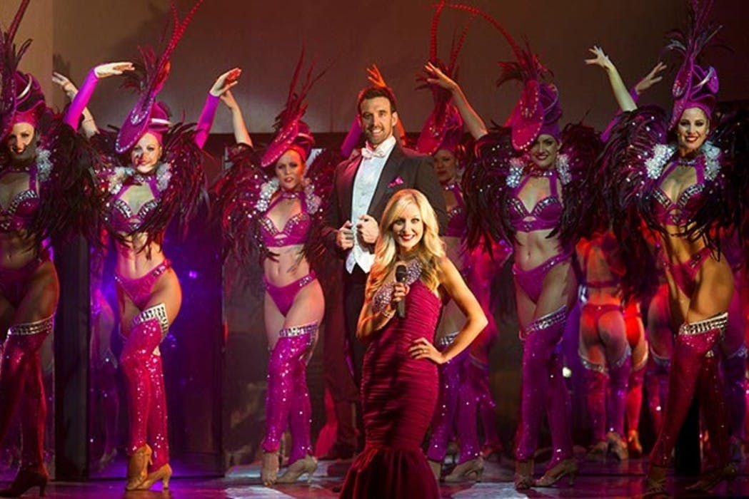 Sydney: Showboat Vivid Sydney Dinner Cruise + Cabaret Show in Sydney – Tiqets