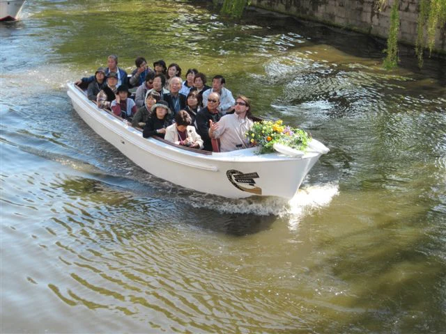 Historical Boat Tour Including 1 Ghent Beer