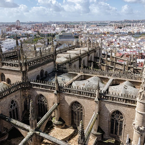 Seville Cathedral & La Giralda: Entry Ticket + Audio Guide App - Photo 2