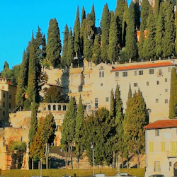 Verona Guided Walking Tour: History and Hidden Gems 2