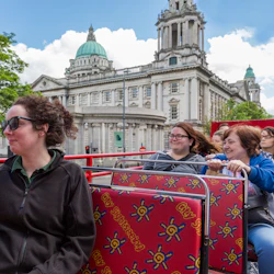 Hop-on Hop-off Bus Belfast 4