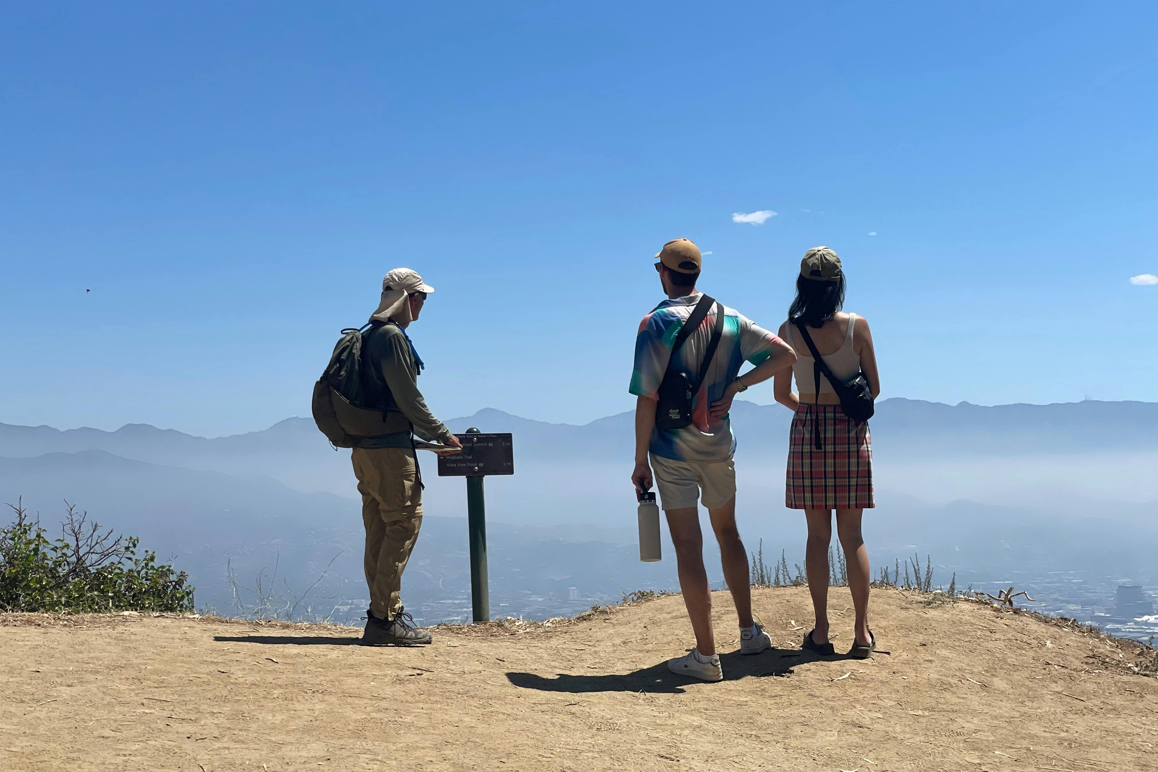 グリフィスパークの頂上からの絶景ハイキング