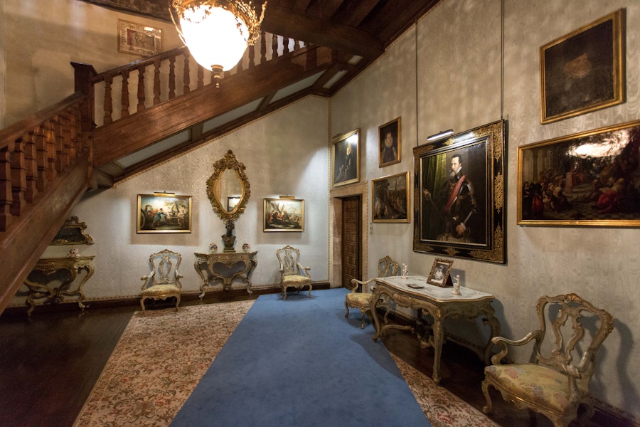 Salamanca Monterrey Palace Tickets with Audioguide