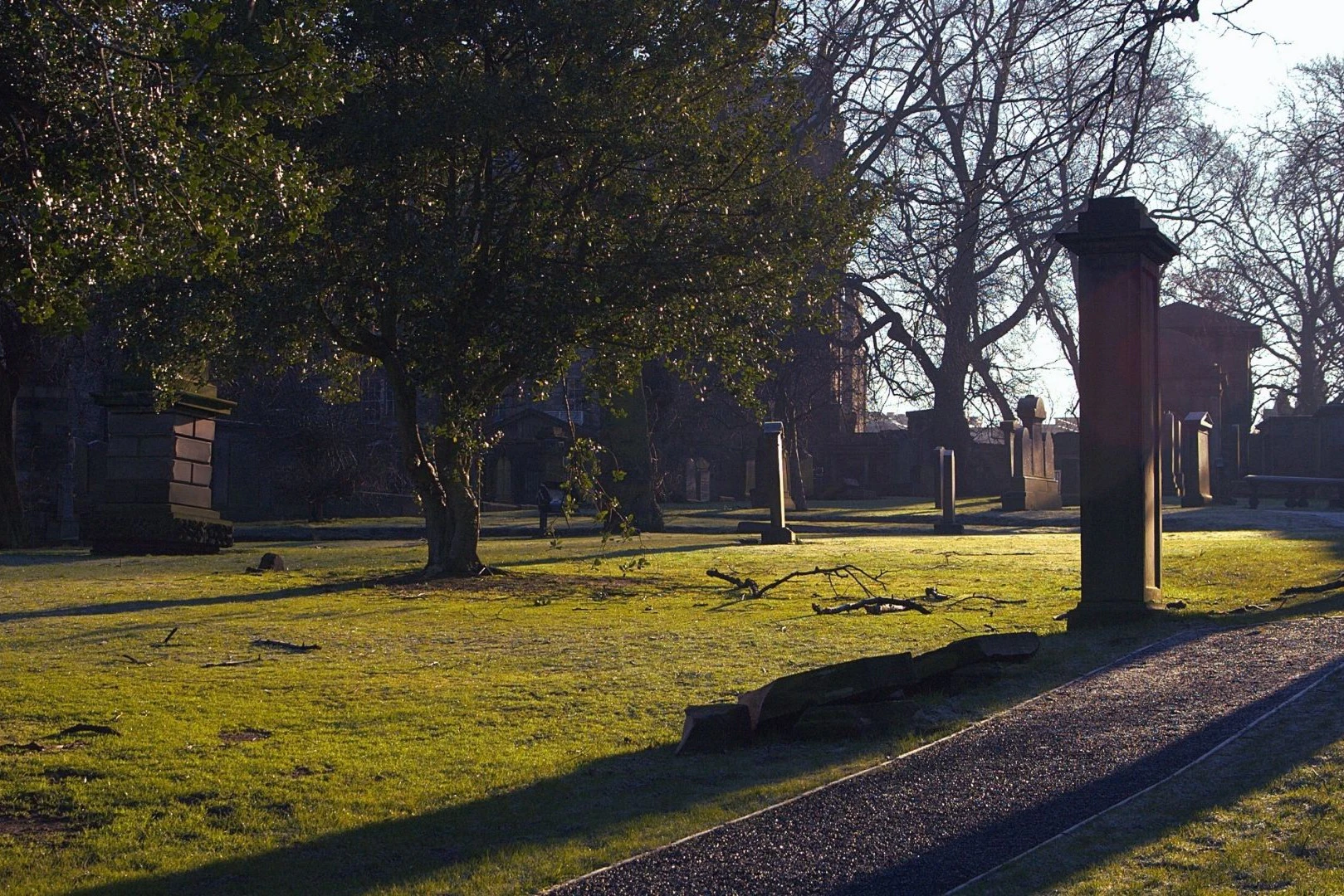 Edinburgh: 2-Hr Guided Ghost Tour