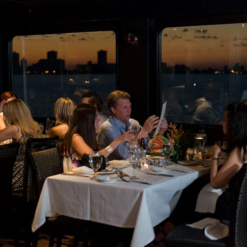 Chicago: Cruzeiro com jantar no Lago Michigan - Photo 10