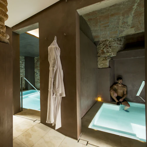 Espai CEL: Millenary Thermal Baths - Photo 4