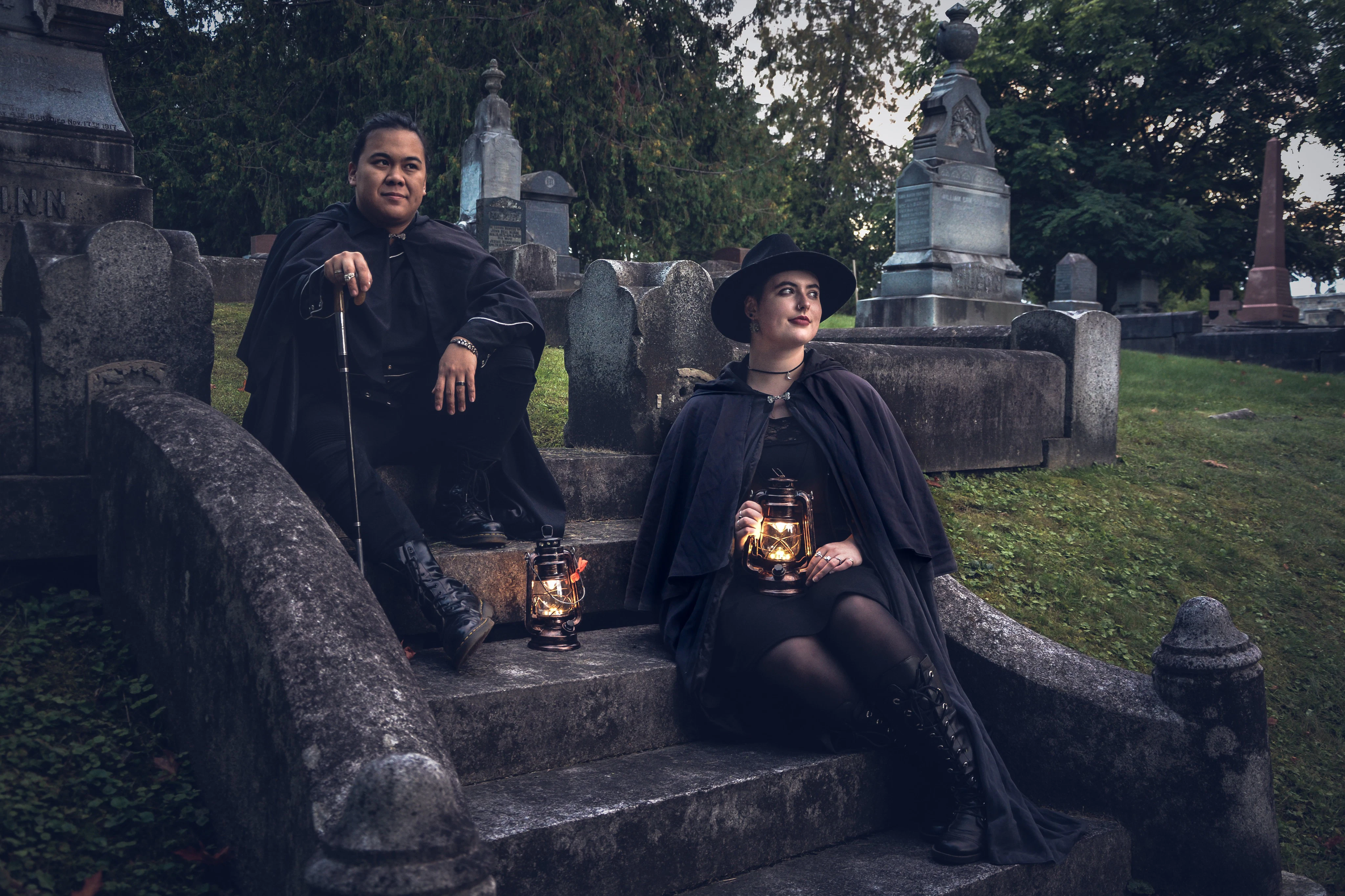 Ottawa: Beechwood Cemetery Haunted Walking Tour