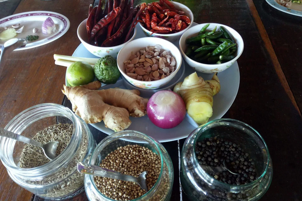 Master the art of making curry paste for chosen dishes.