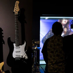 Rock Museum Barcelona: Entry Ticket + Audio Guide 4