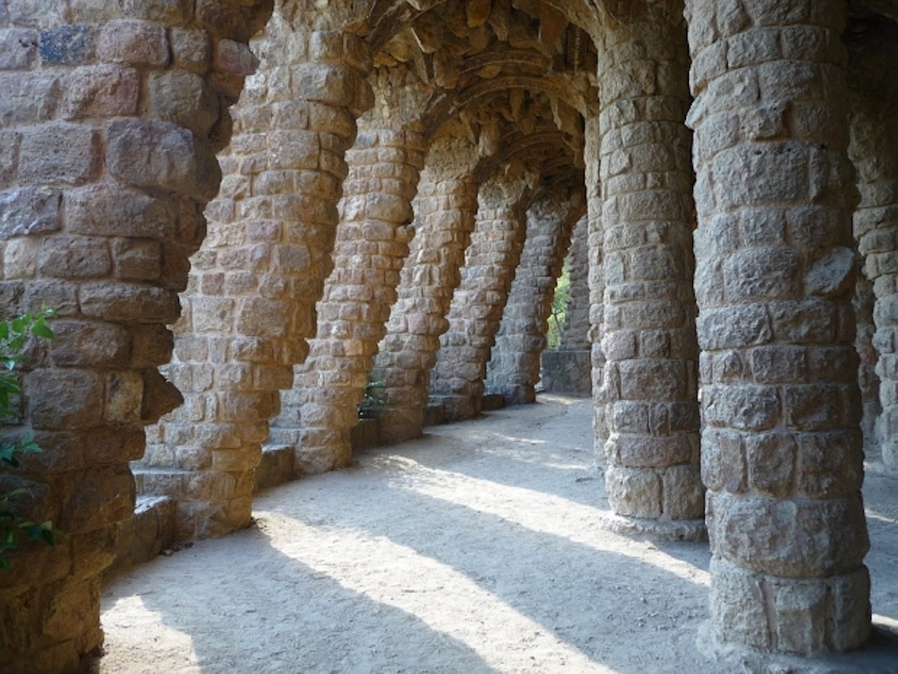 Park Güell: Guided Tour in Italian - Accommodations in Barcelona