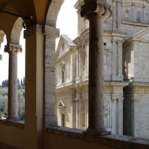 Descrizione immagine non disponibile