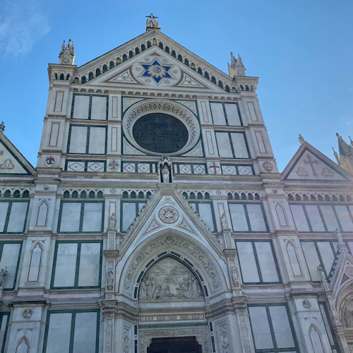 Fasad av kyrkan Santa Croce