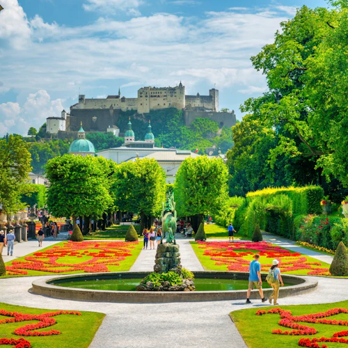 Salzburgo: Passeio a pé pela Cidade Velha, Mozart e Jardins Mirabell - Photo 13