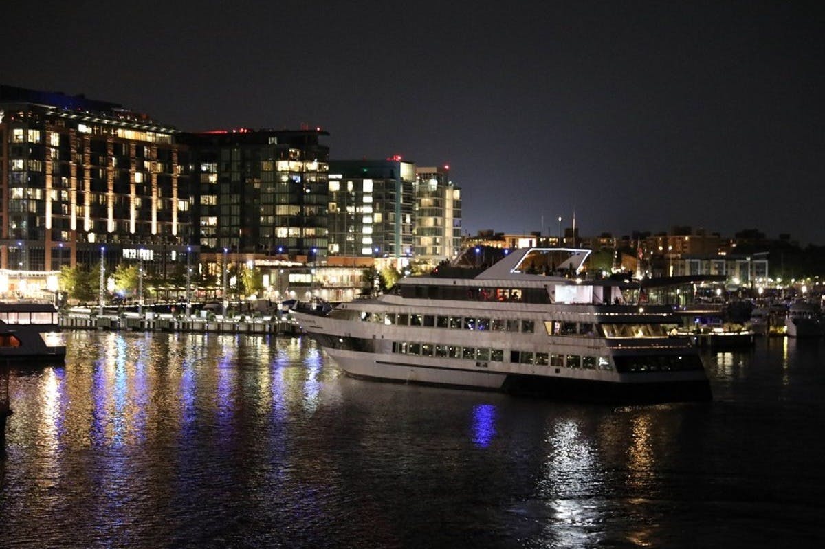 シティークルーズ