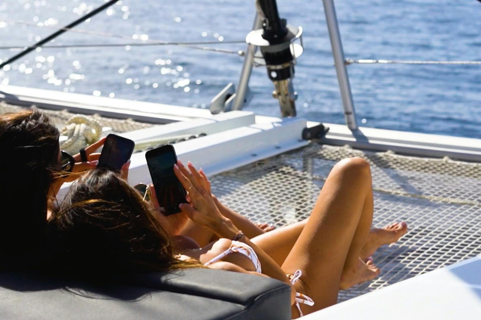 サンデッキでリラックス