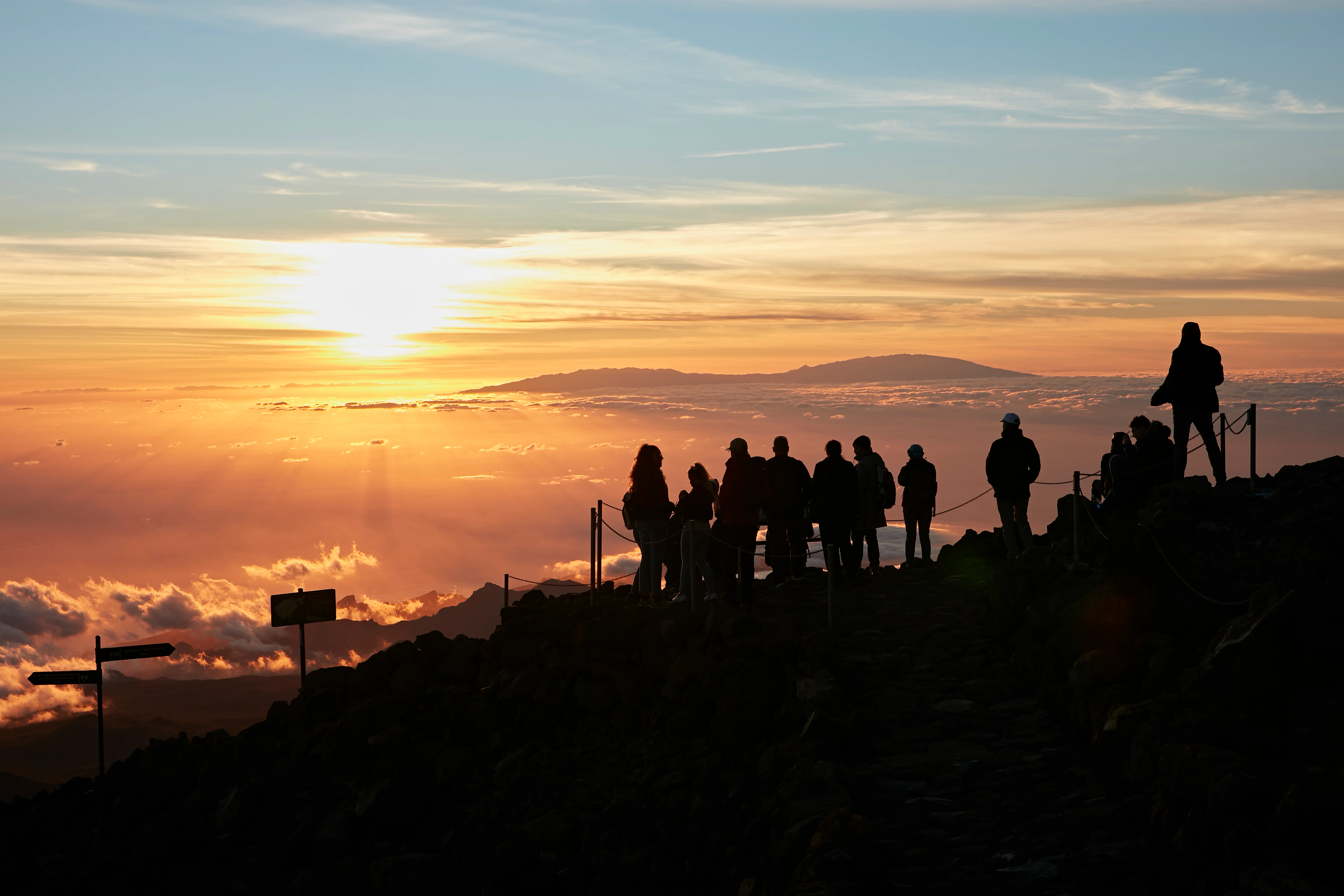 Mount Teide: Sunset Tour, Cable Car + Picnic
