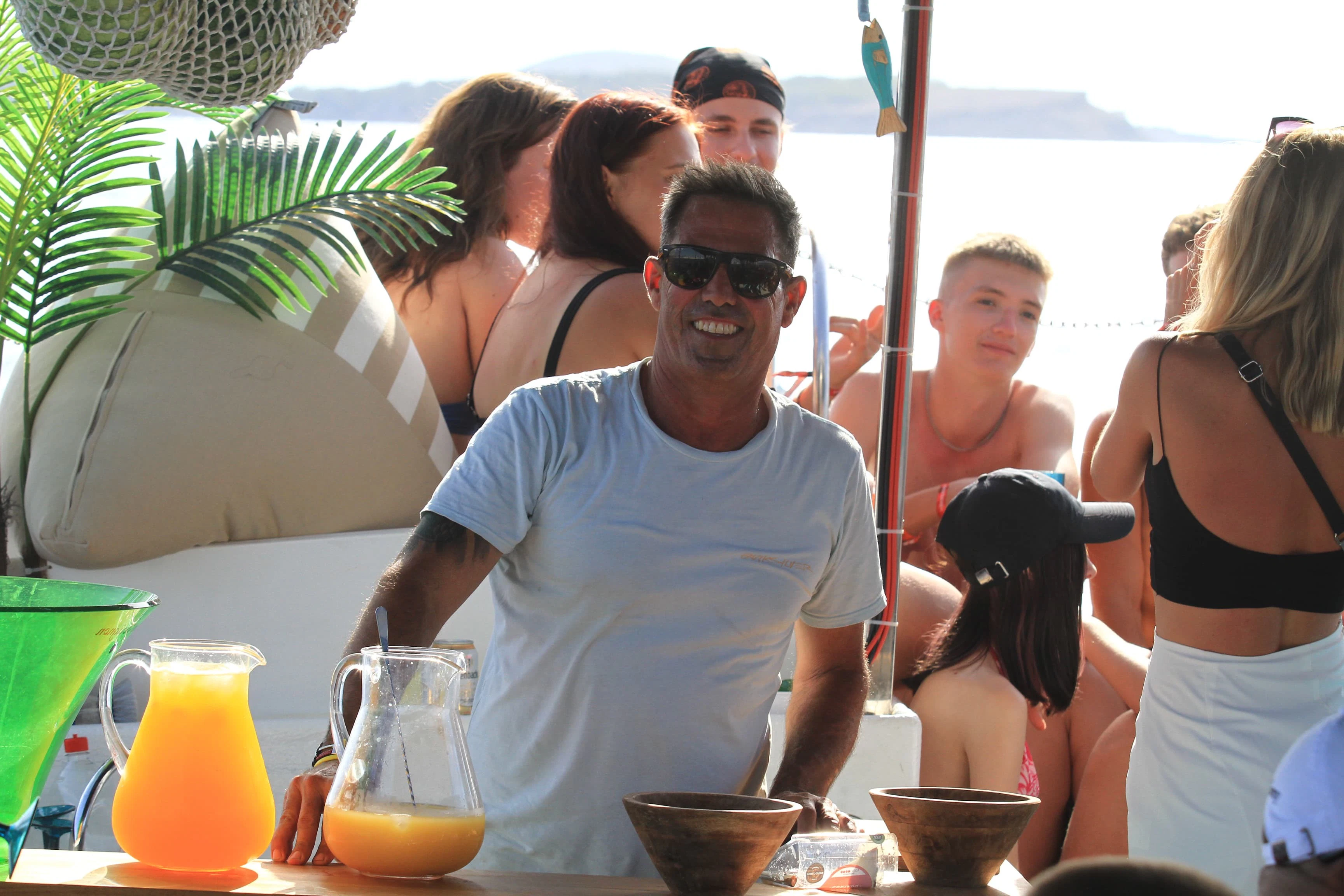 Ibiza: Midday Boat Tour to Cala Bassa, Cala Comte & Caves