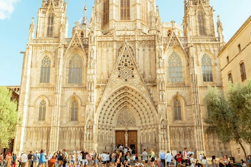 スペイン バルセロナ大聖堂: 入場券 + オーディオガイド（即日発券）