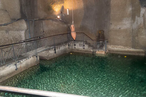 Naples Souterrain : Billet Coupe-File + Visite Guidée