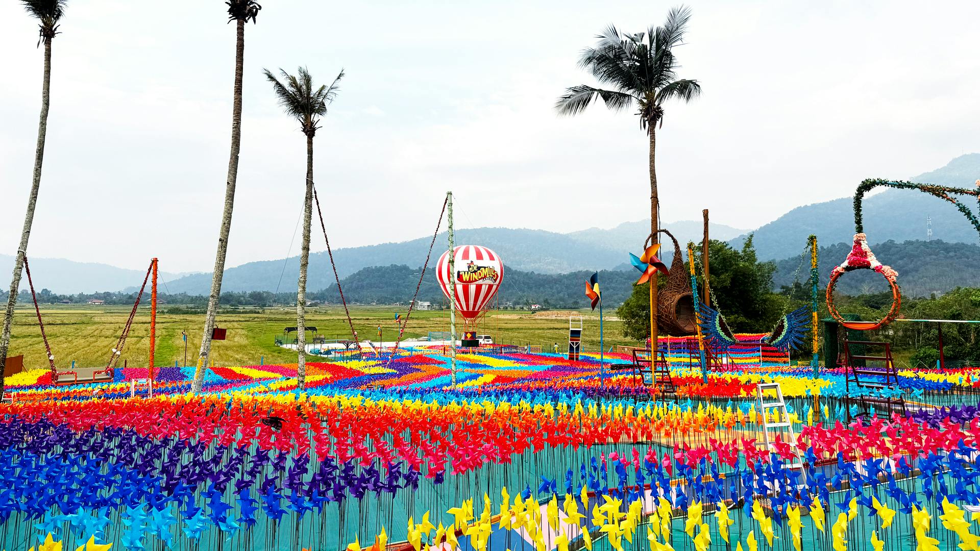 Langkawi De Windmill Selfie Park: Standard Ticket