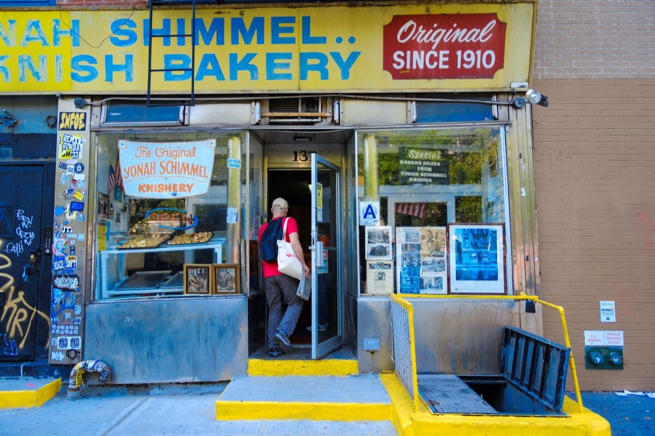 NYC: Lower East Side Food Tour - Photo 8