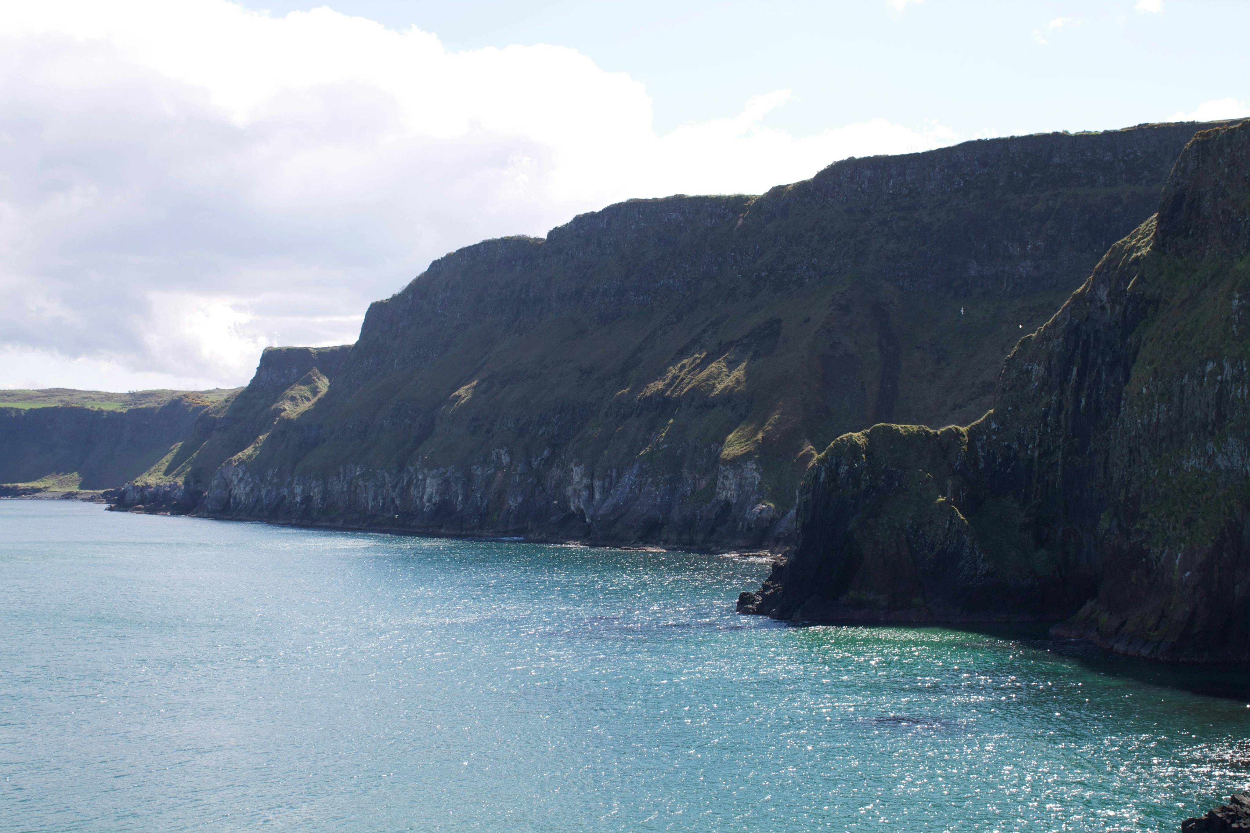 有名なアントリム海岸線