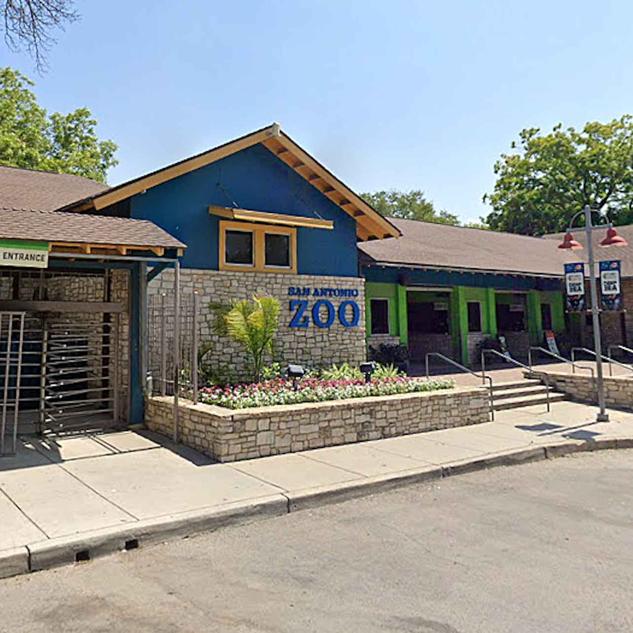 Zoo de San Antonio: Entrada flexible cualquier día - Alojamientos en San Antonio