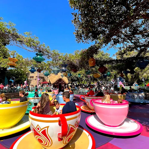 Disneyland® California: 1-Day Park Hopper Ticket with Transport from Los Angeles - Photo 3