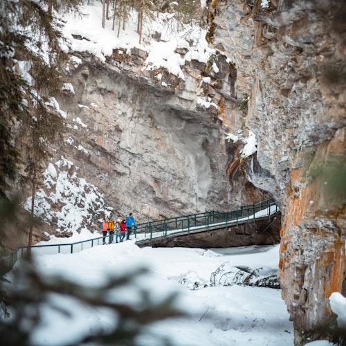 Johnston Canyon Icewalk from Banff