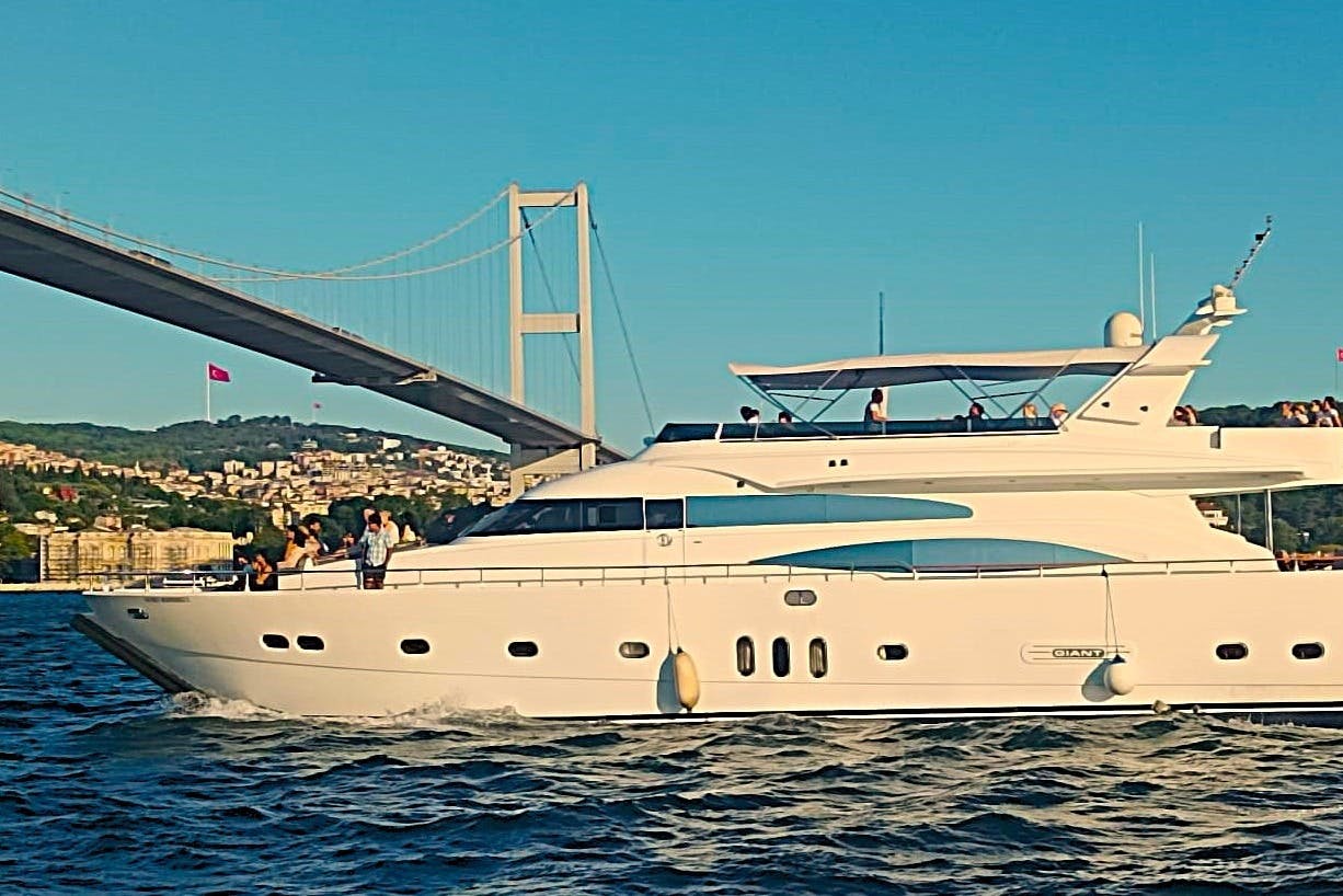Bosphorus and Black Sea Cruise with Lunch