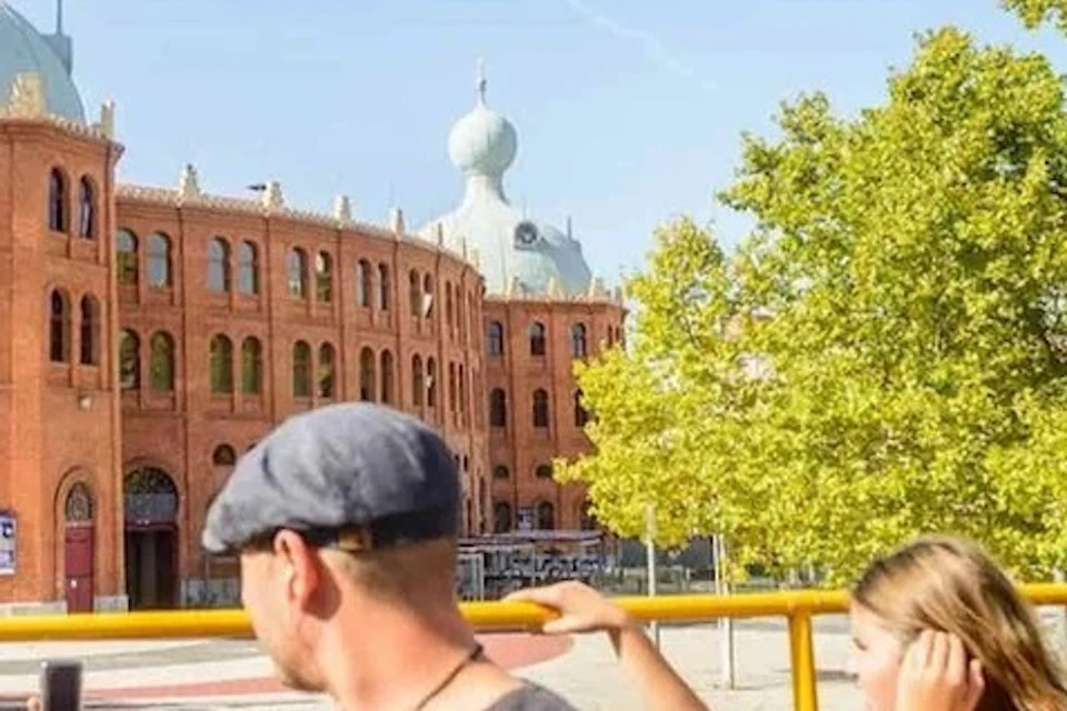 Lisbon Hop on Hop off Bus Tour