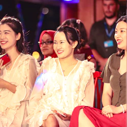 Istanbul: Bosphorus Dinner Cruise with Turkish Dance Shows + Private Table 3