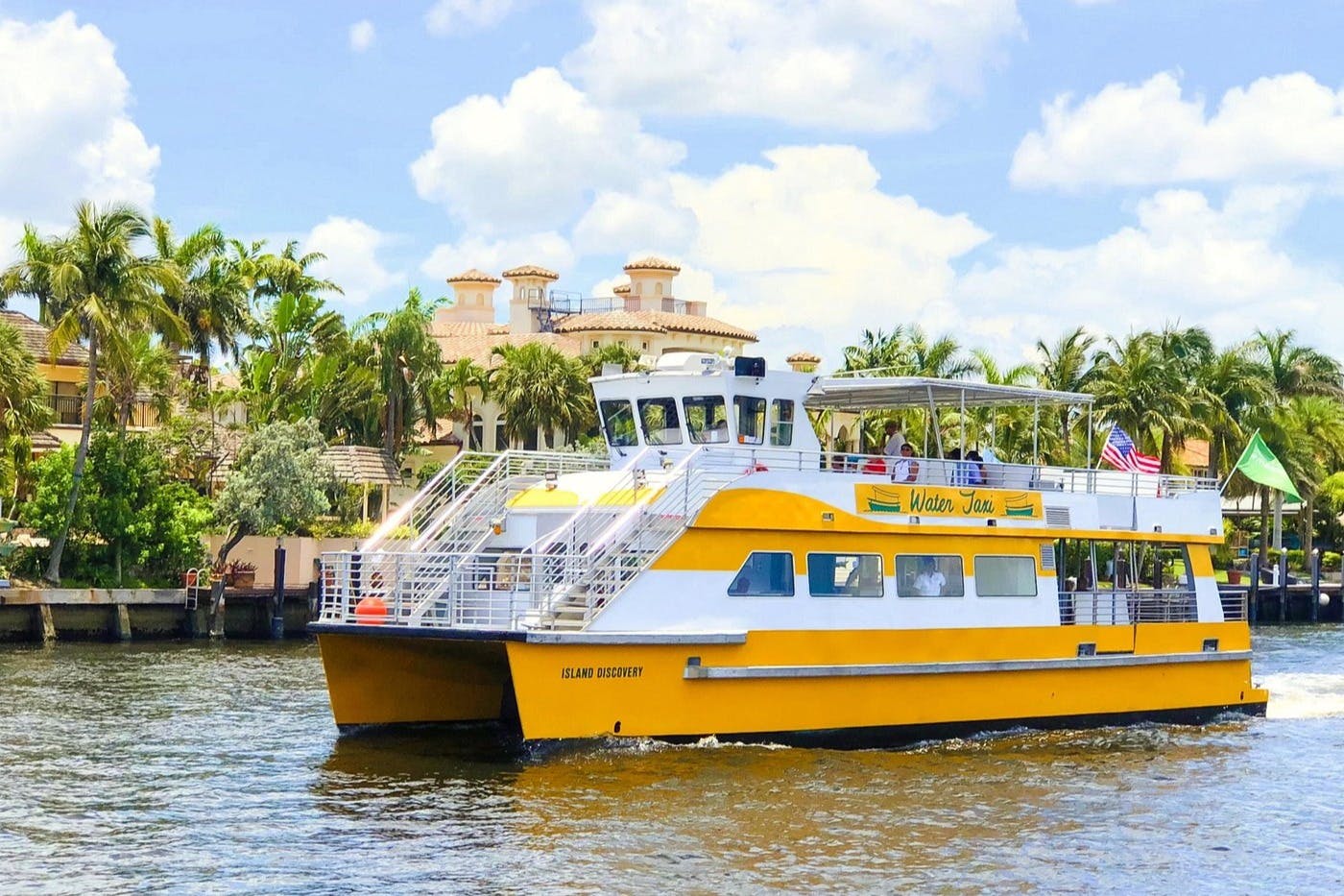 Fort Lauderdale: 1-Day Hop-on Hop-off Water Taxi Pass